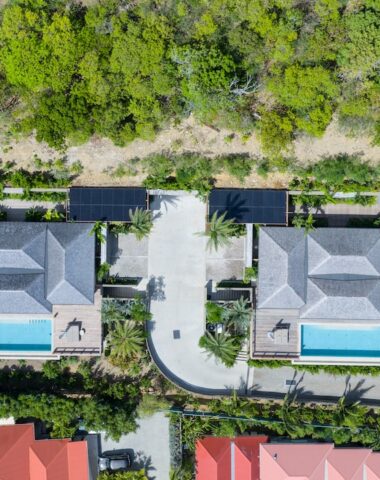 BONNIE & CLYDE ESTATE